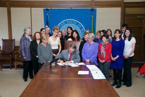 Governor Inslee signs House Bill No. 1723 Relating to expanding and streamlining early learning services and programs.